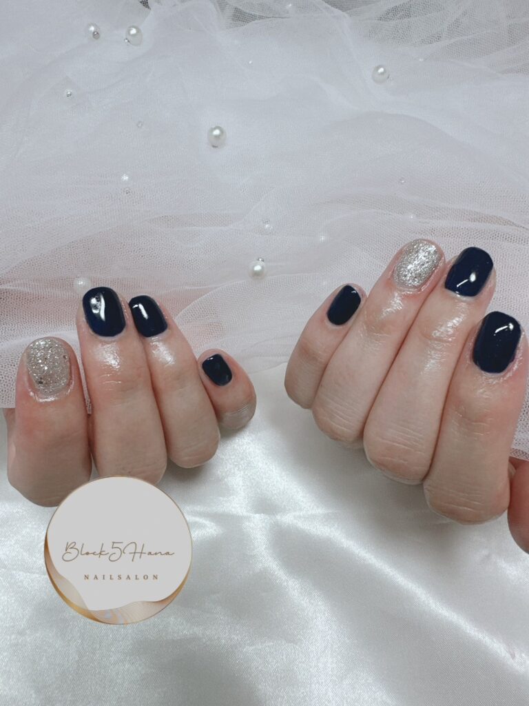 Nail No.2422【スタイリッシュな大人シンプルネイル】