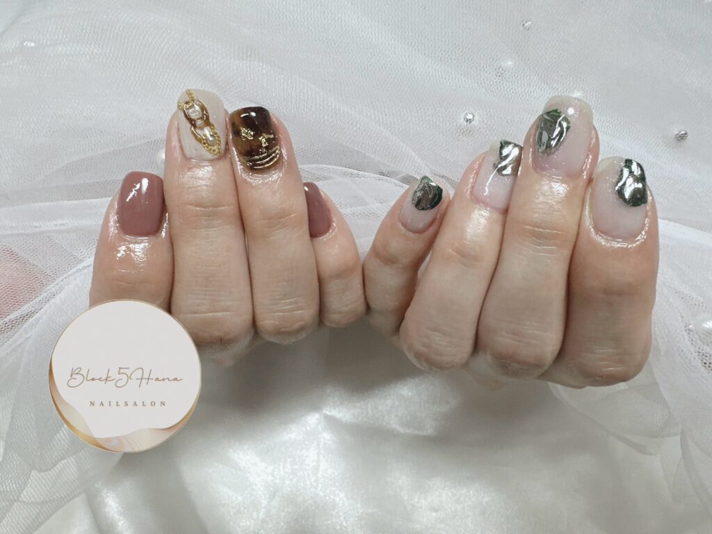 Nail No.2516【べっ甲を取り入れたニュアンスネイル】