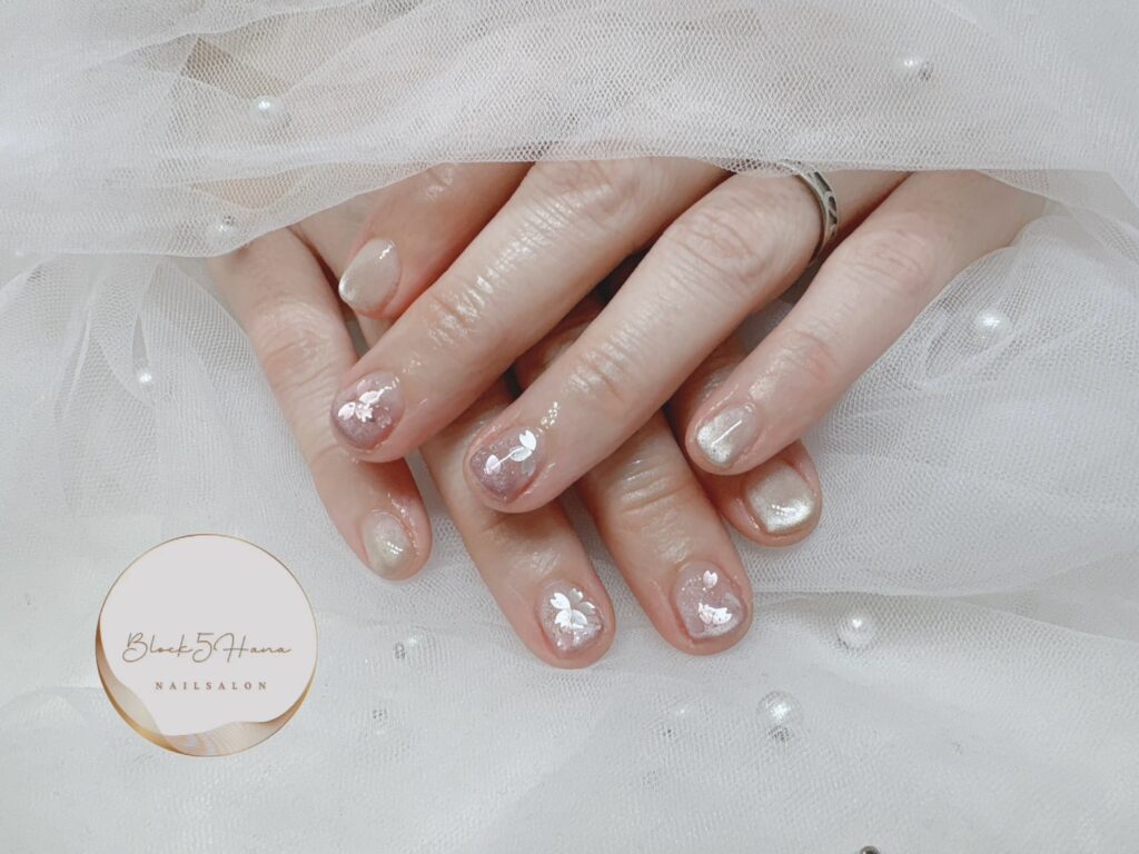 Nail No.2863【さりげないラメとパールカラーなサクラネイル】