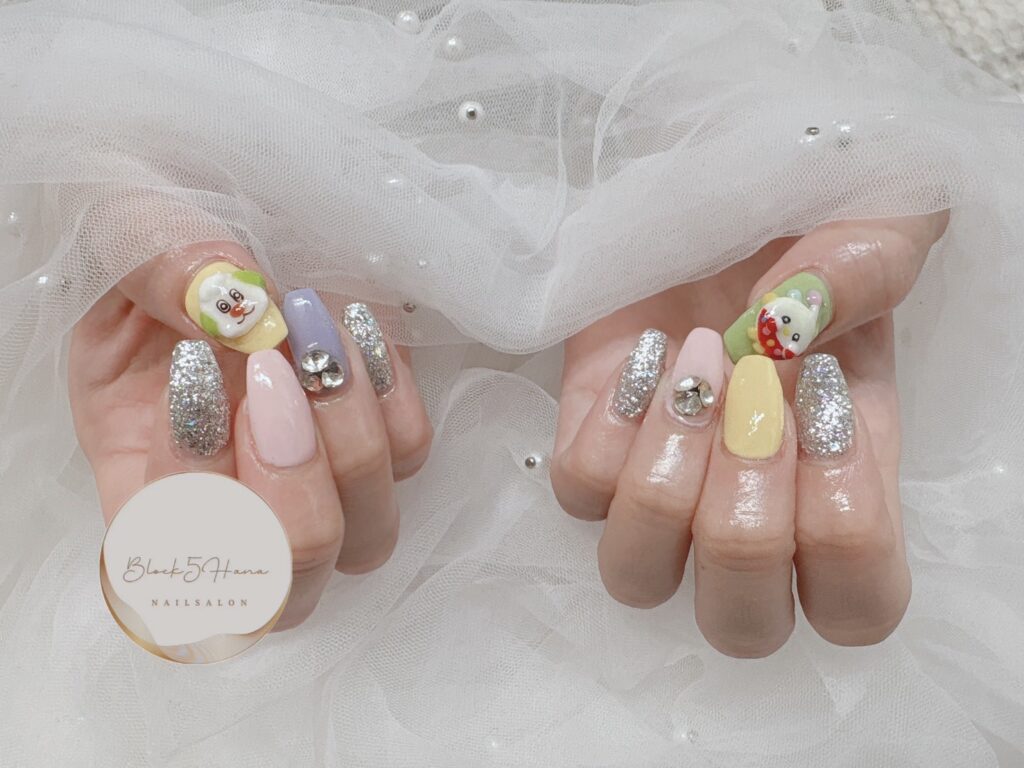 Nail No.2867【みんな大好きなワンワンをあしらったネイル】
