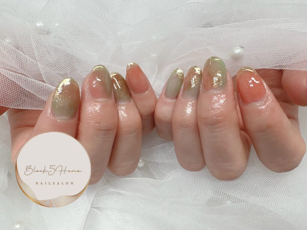 Nail No.2895【やわらか鶯色のニュアンスネイル】