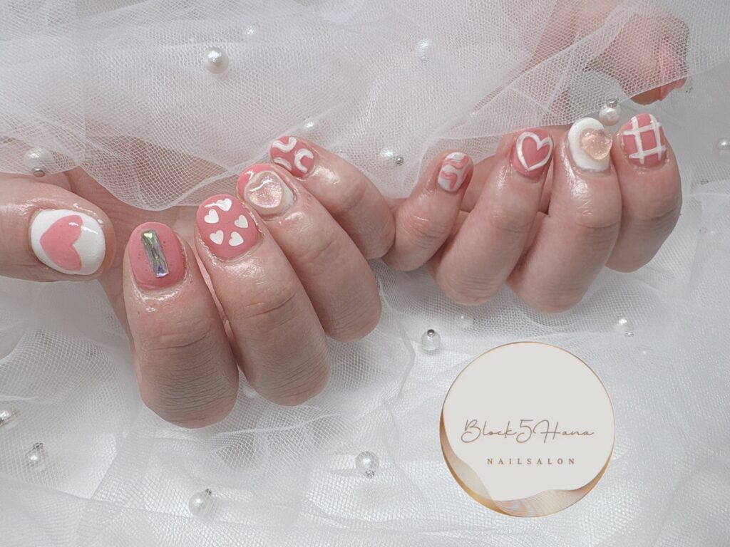 Nail No.2904【定番のかわいい♡ハートモチーフネイル】
