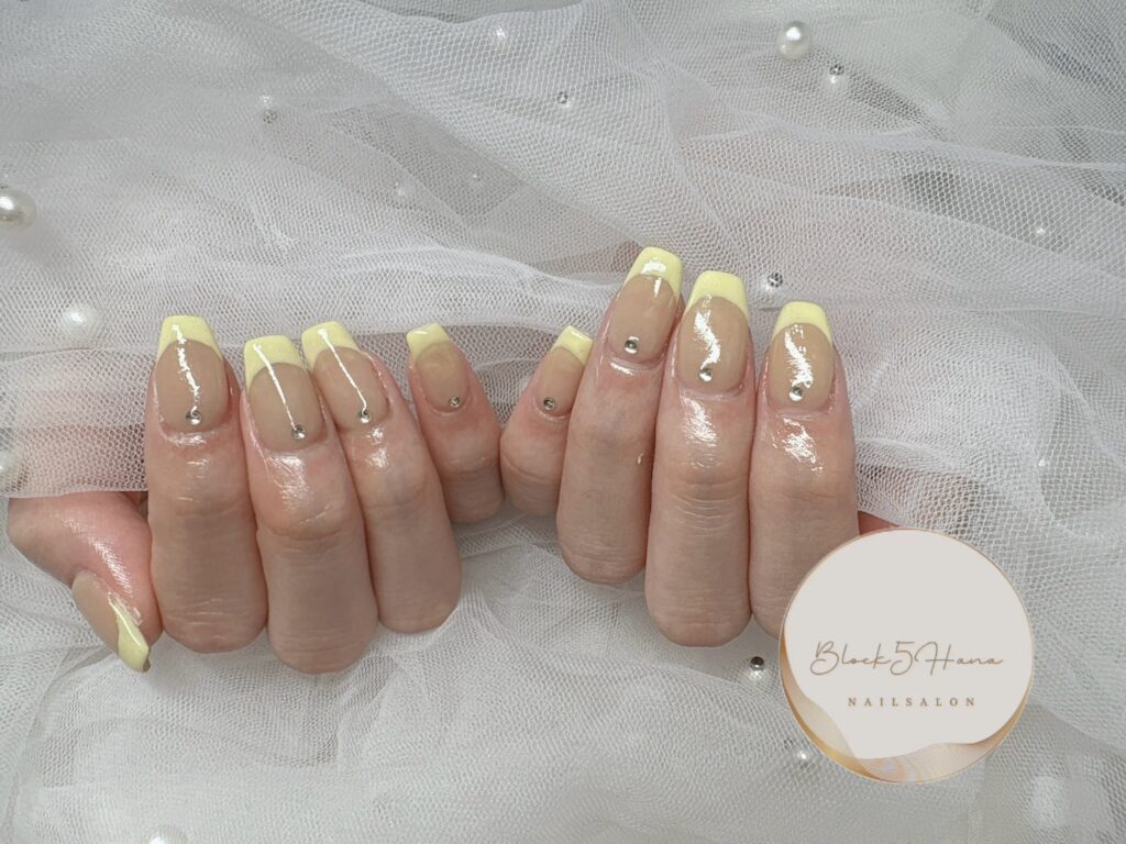 Nail No.2934【ナチュラルなホワイトフレンチ】