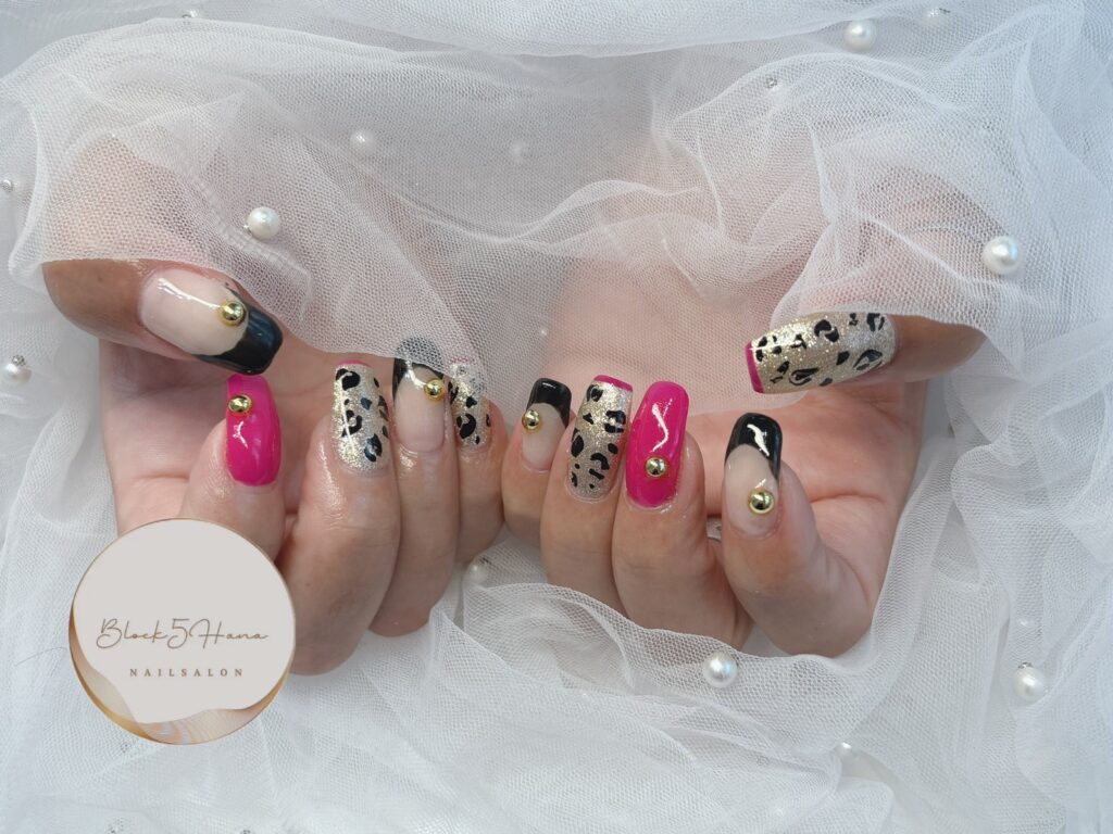 Nail No.3022【レオパード×フレンチネイル】 Nail No.3022【レオパード×フレンチネイル】