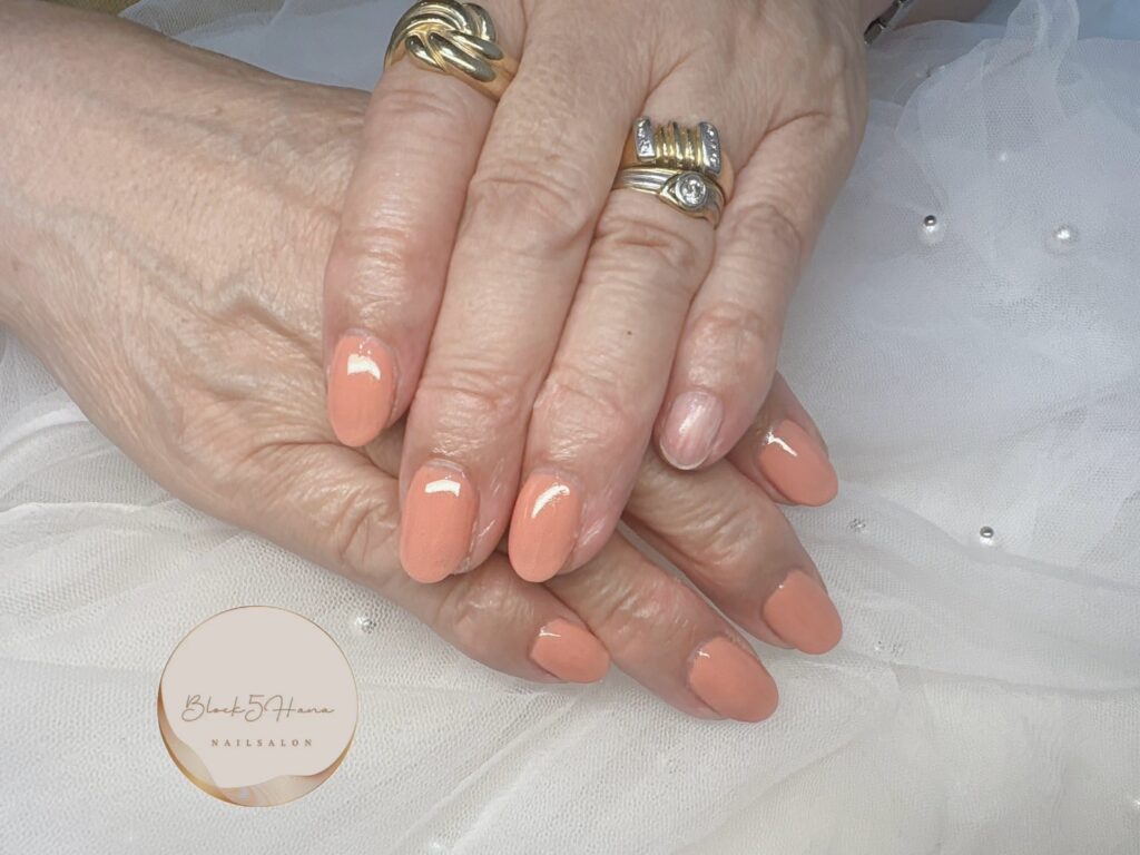 Nail No.3082【シンプルなピンクベージュ】