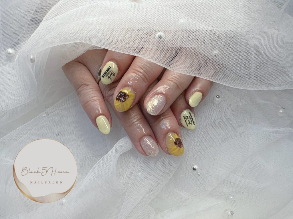 Nail No.3102【ひまわりネイル】