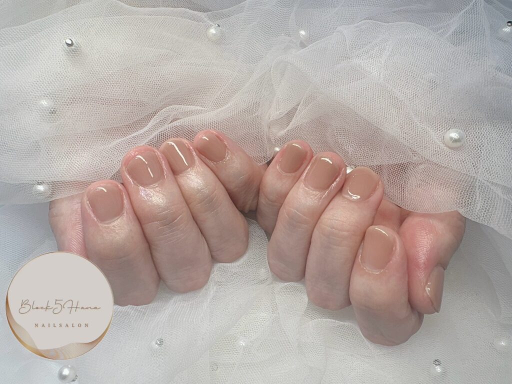 Nail No.3119【ヌーディカラーのナチュラルネイル】