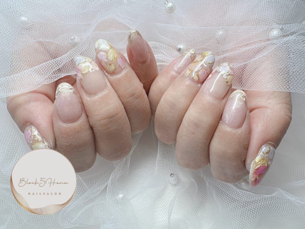 Nail No.3140【ペイント風フレンチデザイン】