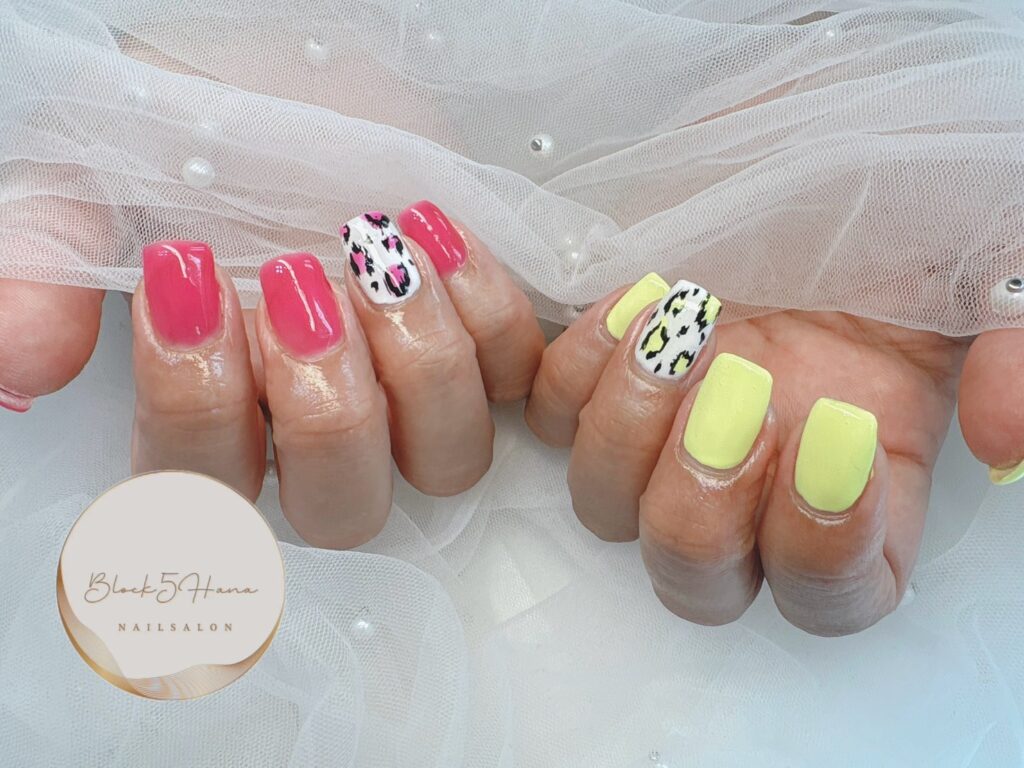 Nail No.3159【バイカラーレオパードネイル】