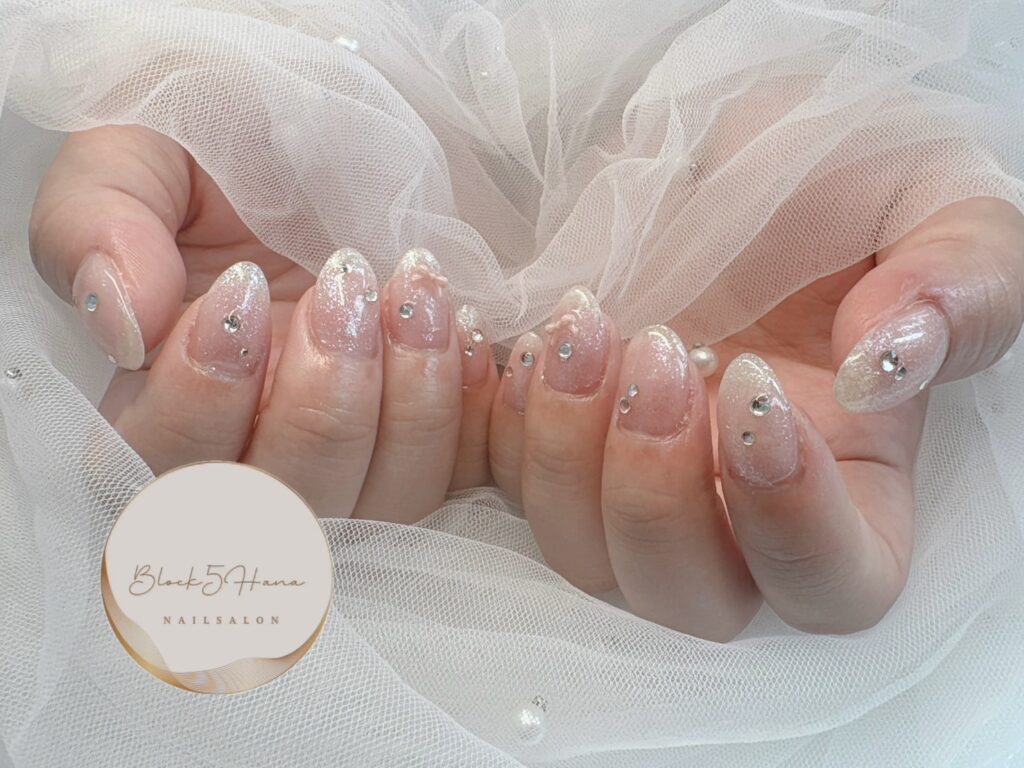 Nail No.3192【パールホワイトのシンプルデザイン】