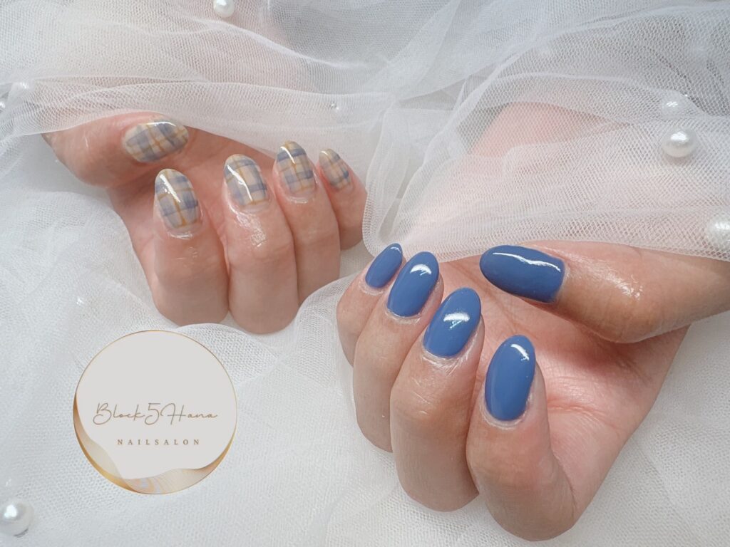 Nail No.3332【シアンブルーのチェック柄】
