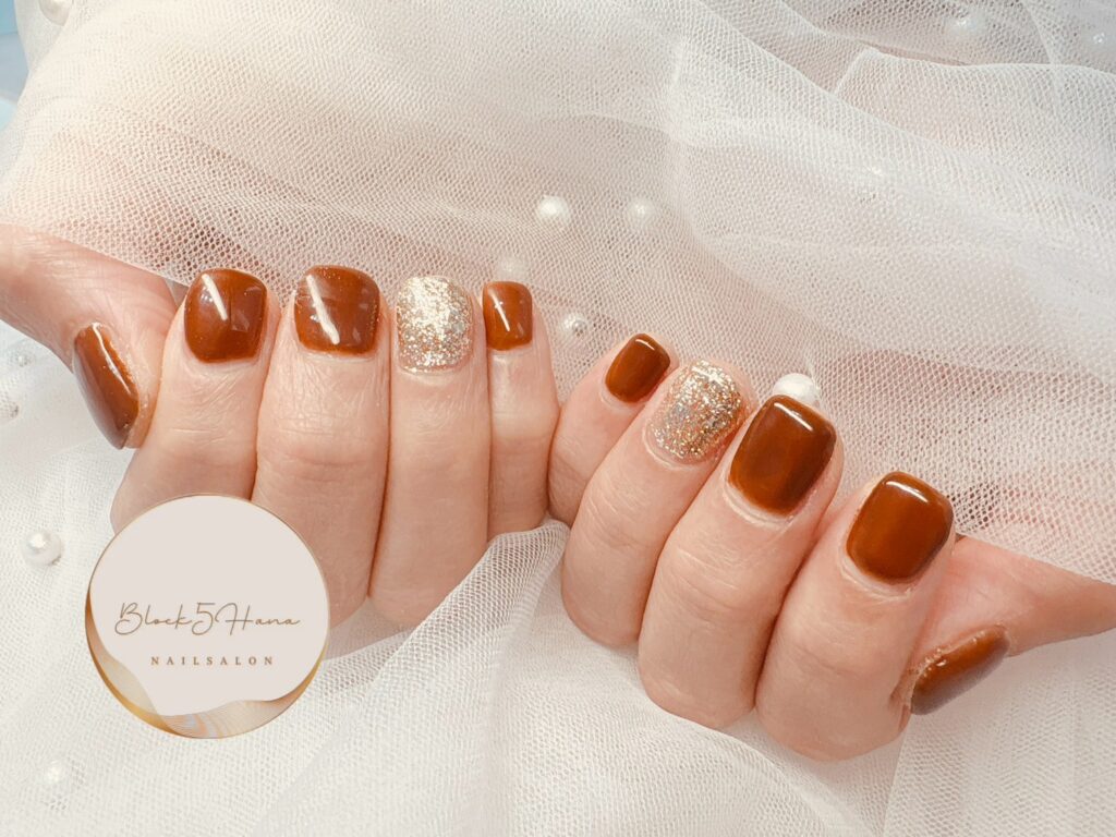 Nail No.3361【ラメと秋カラーのシンプルネイル】