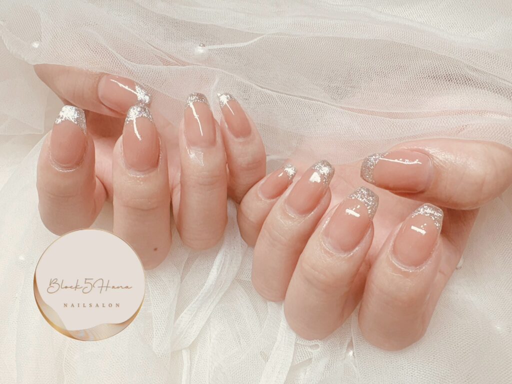Nail No.3396【ラメ感フレンチネイル】