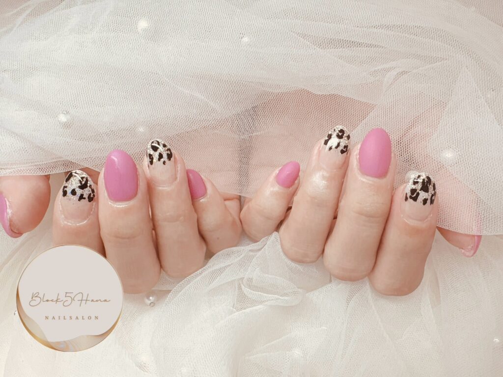 Nail No.3414【ピンク×白黒レオパード】
