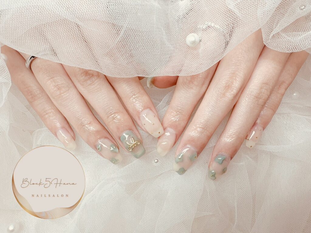 Nail No.3440【透明感カラーのチェックネイル】