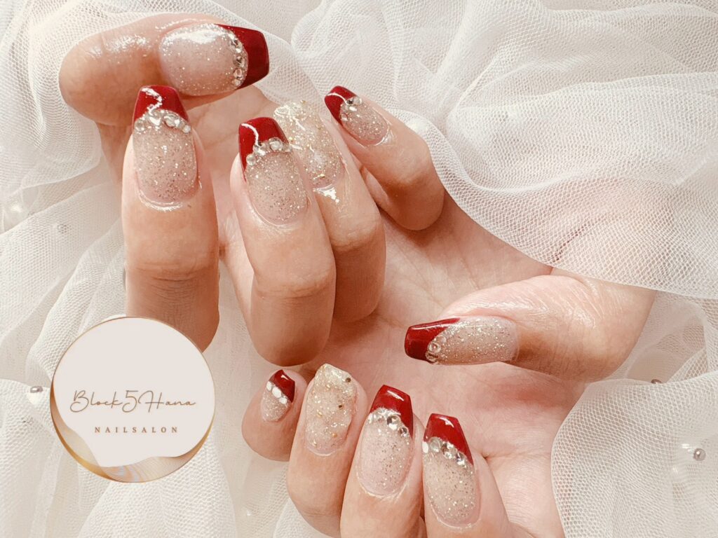 Nail No.3493【大人ビジューフレンチ】