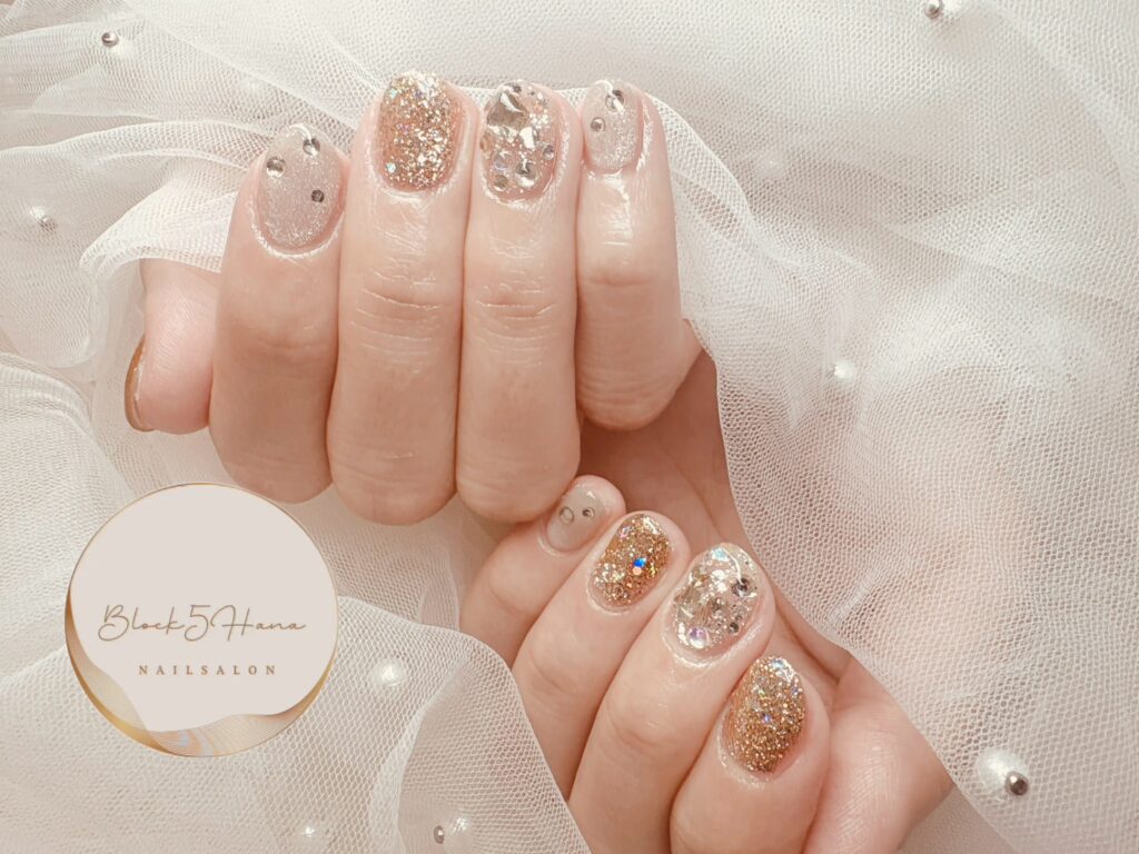 Nail No.3508【ホリデーシーズンの埋めつくしネイル】