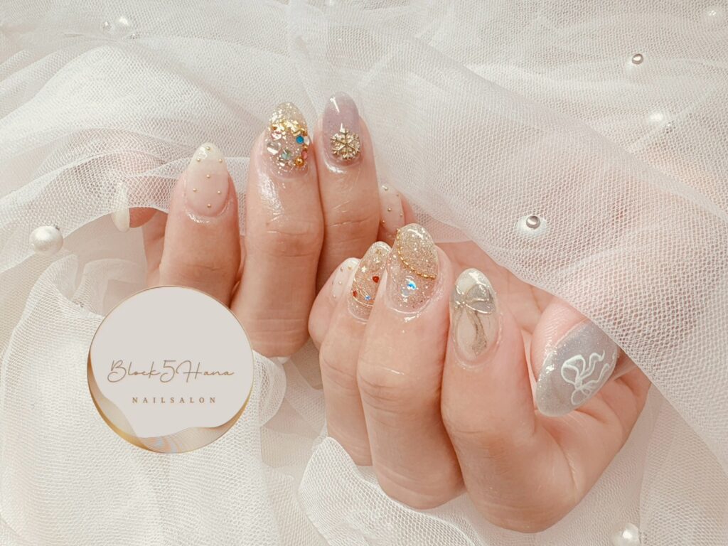 Nail No.3522【アイスブルーとゴールドのクリスマスネイル】