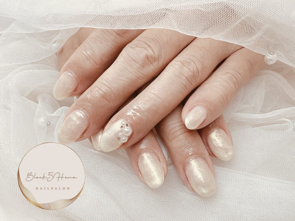 Nail No.3559【シルキーホワイトネイル】