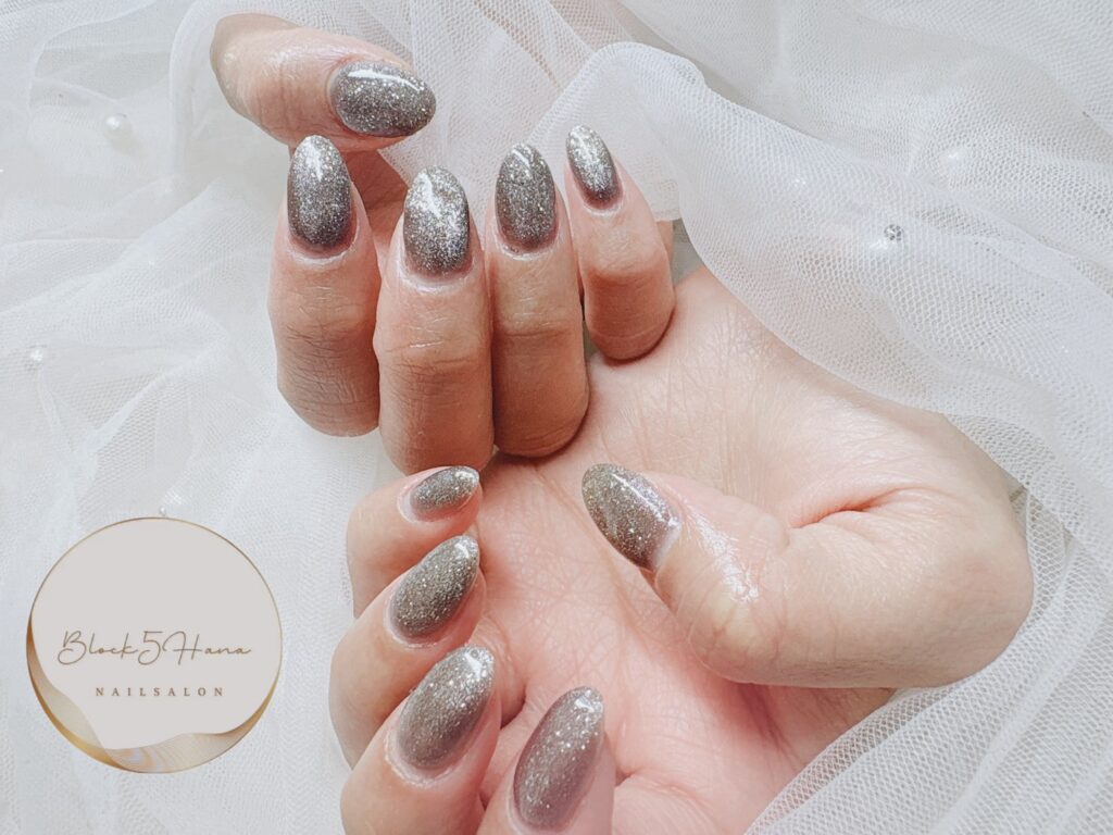 Nail No.3579【冬こそギラギラ！マグネットフラッシュ】