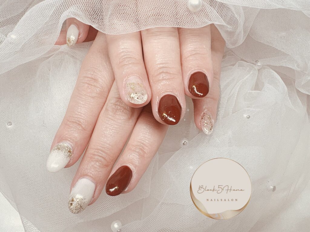 Nail No.3599【シンプルネイル ワインカラー×ゴールド】