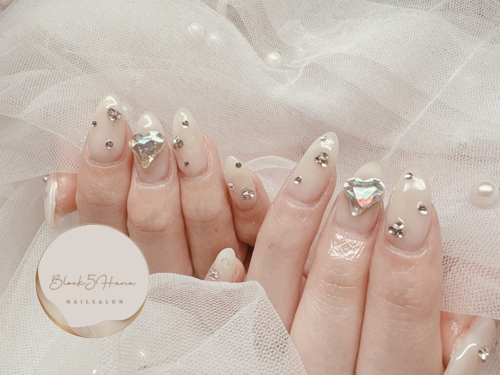 Nail No.3608【洋装にも◎ 成人式ネイル】