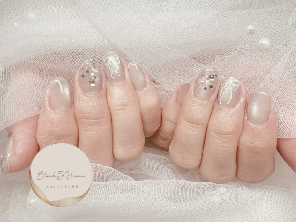 Nail No.3639【ホワイト×シルバー マグネット】