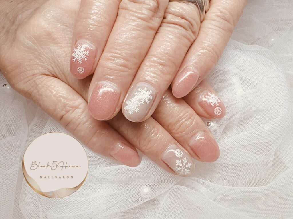 Nail No.3643【雪の結晶 マグネットネイル】