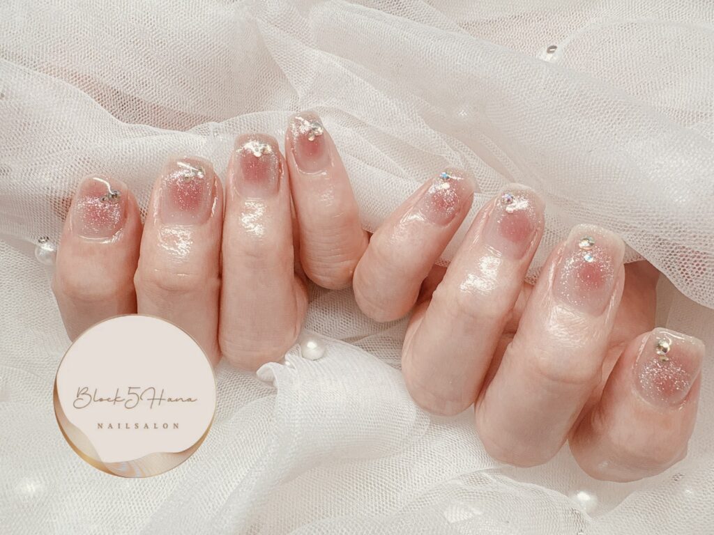 Nail No.3679【艶めく血色感 マグネットチークネイル】