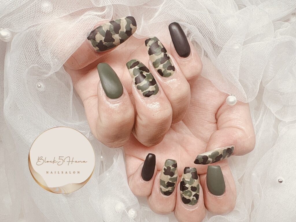 Nail No.3705【クールな迷彩ネイル】