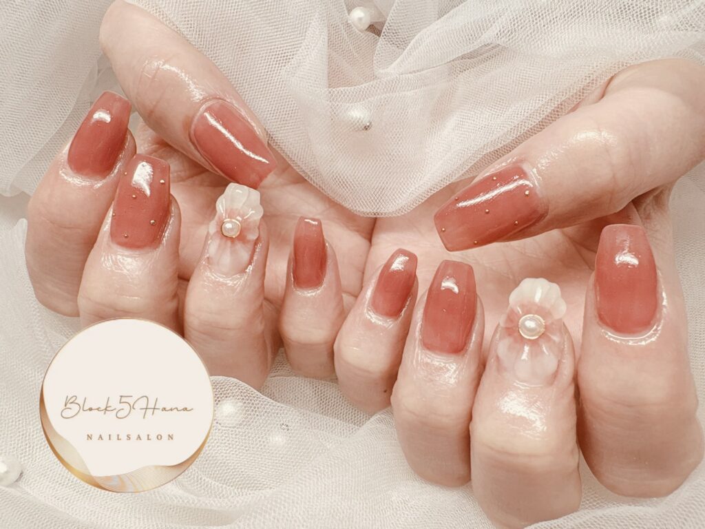 Nail No.3749【立体的なお花ポイントの春色ネイル】