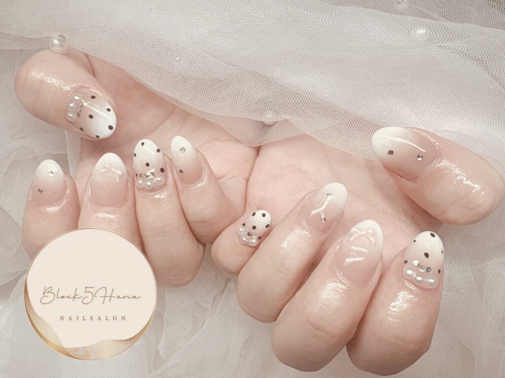 Nail No.3756【キュートなドット×ベイビーブーマー】
