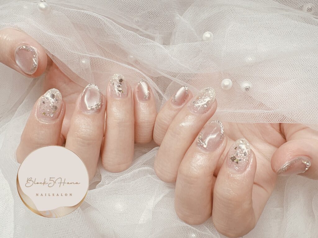 Nail No.3785【ナチュラルカラーのマグとラメ】