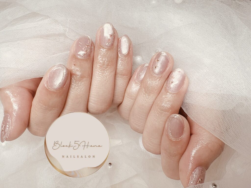 Nail No.3835【美爪カラーマグに華奢ライン】