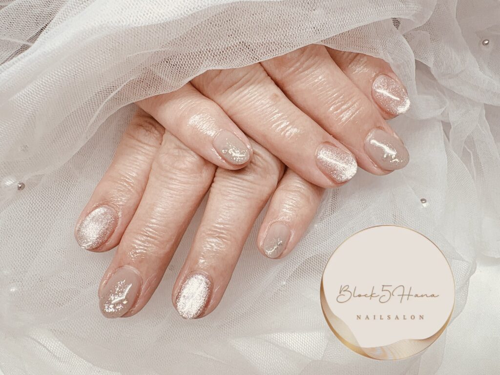 Nail No.3841【グレージュ マグネット】