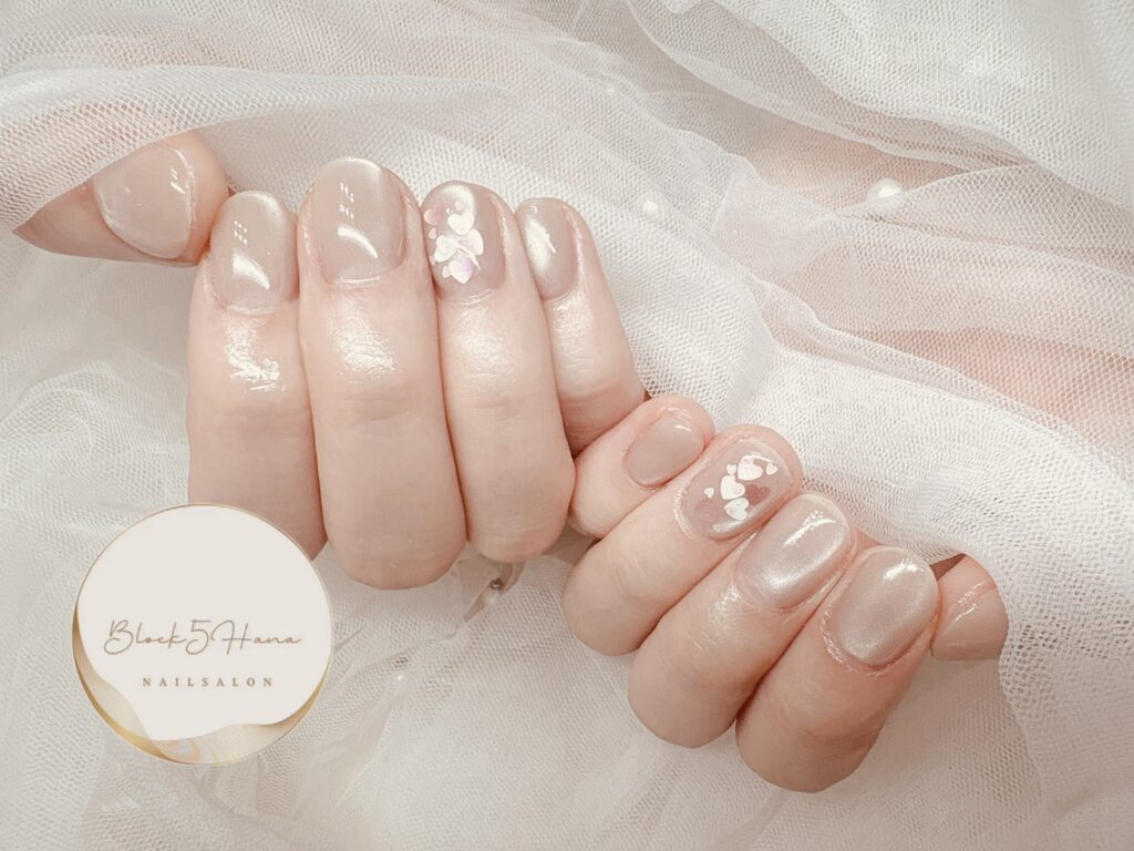 Nail No.3878【ハートを仕込んだマグネットネイル】