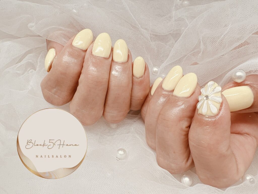Nail No.3913【イエロー×お花】