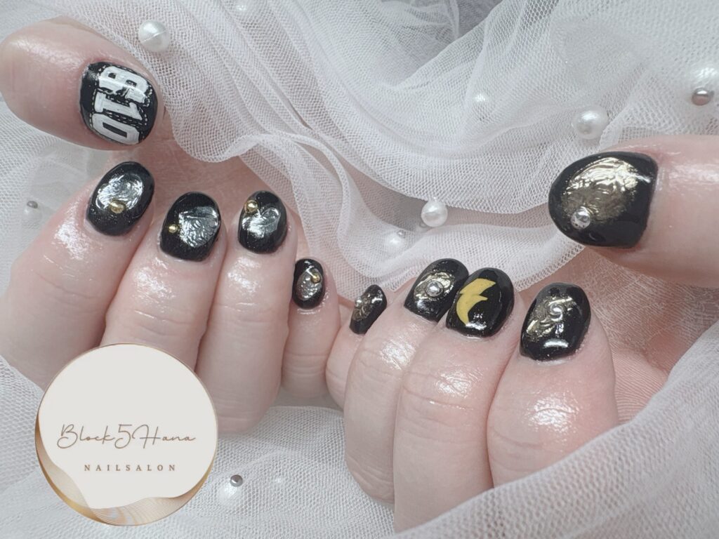Nail No.3936【クールにあしらう推しネイル】