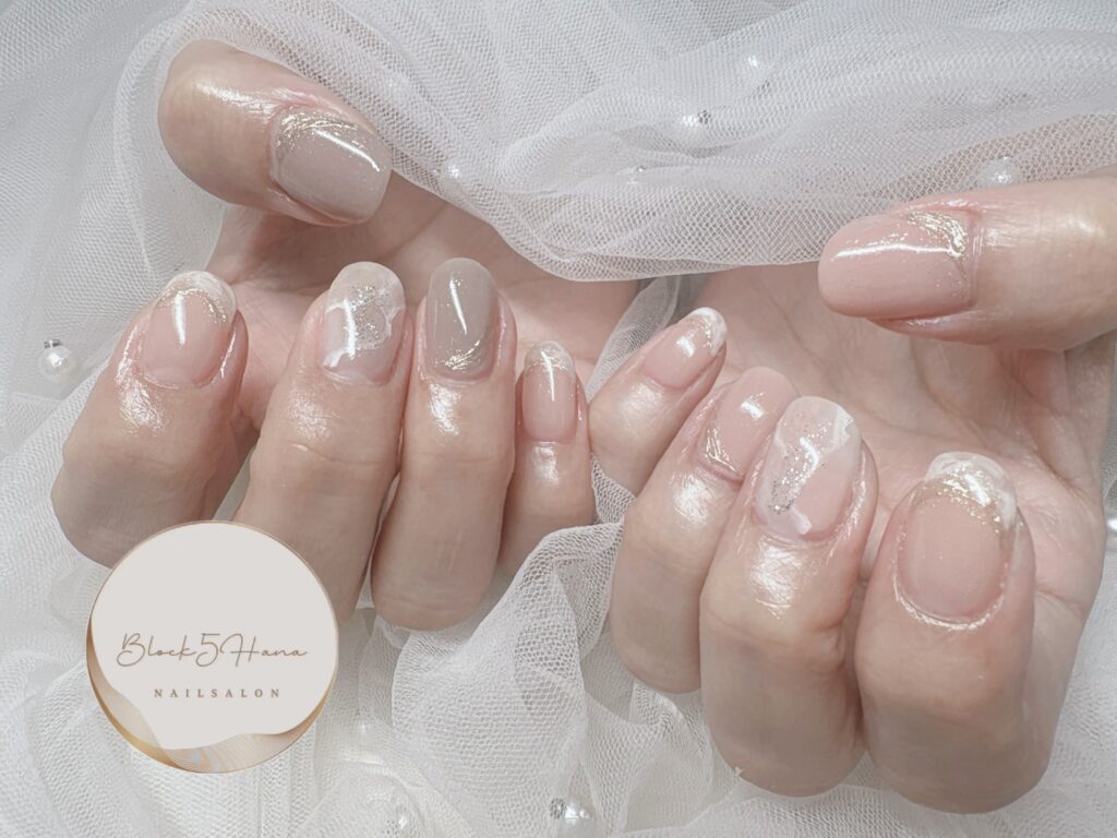 Nail No.4099【大理石調のフレンチネイル】