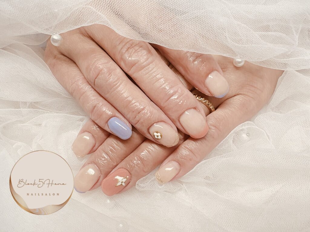 Nail No.4100【パステルカラーのニュアンスフレンチ】