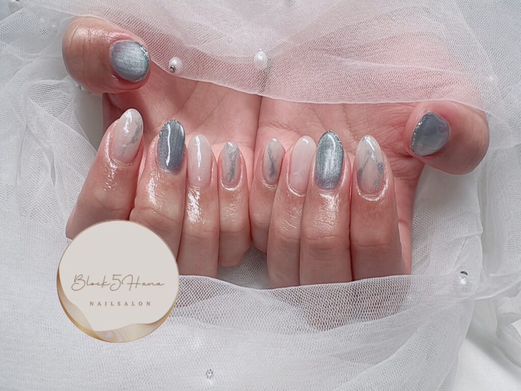 Nail No.4121【涼やかブルーのニュアンスマグネット】