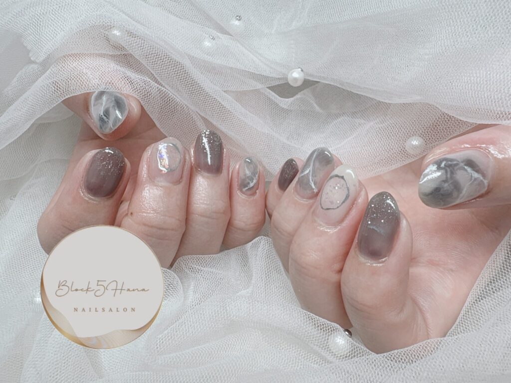 Nail No.4255【モノトーンのマーブルネイル】