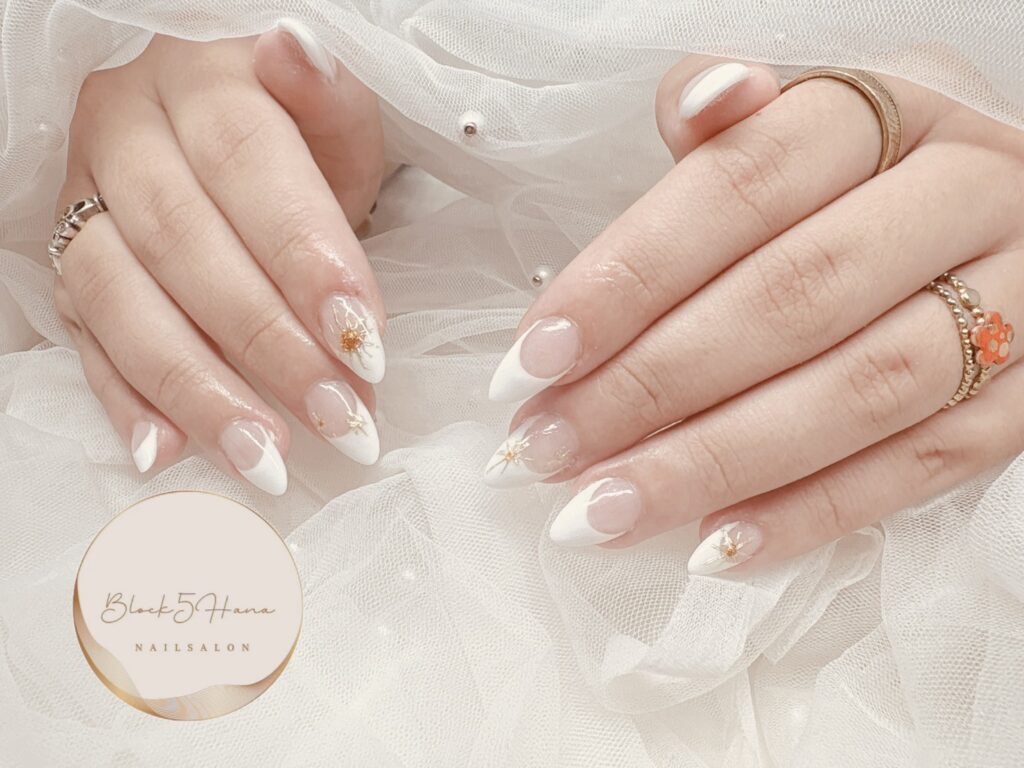 Nail No.4286【フレンチスカルプ】